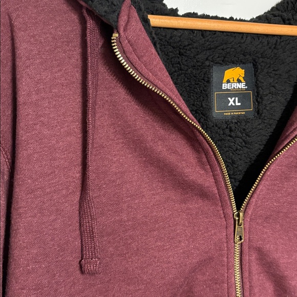 Berne Burgundy Men’s Coat with Black Sherpa Lining Workwear XL - Picture 9 of 10